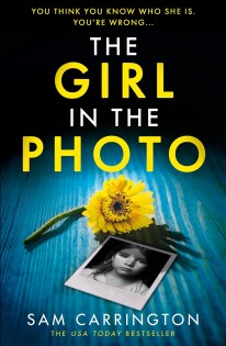 Girl In Photo - Harper Collins